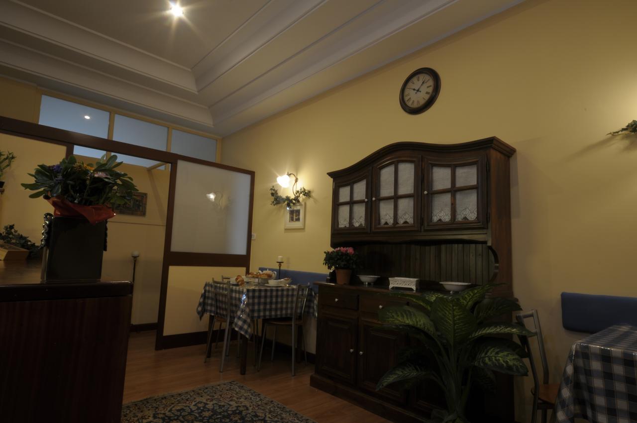 Monteoliveto Bed & Breakfast Neapol Zewnętrze zdjęcie